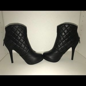 black ankle boots with platform zipper back